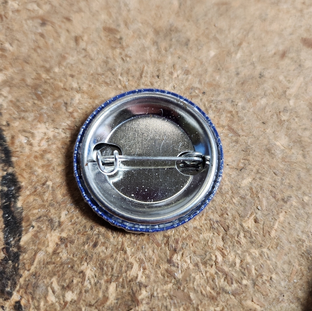 SOLD Sango Inuyasha Button - Picture 2 of 2